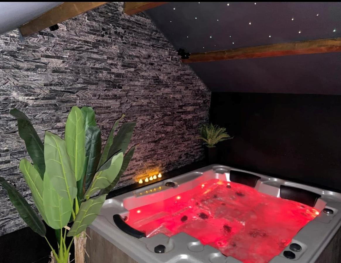 Spa&House91 Mennecy Bagian luar foto
