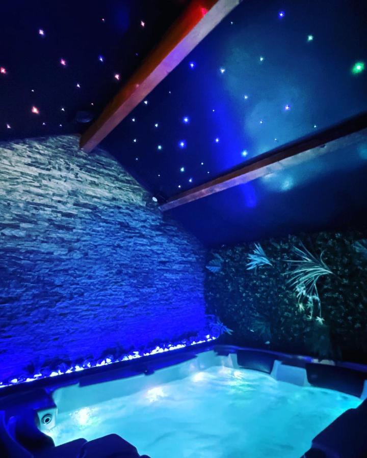 Spa&House91 Mennecy Bagian luar foto